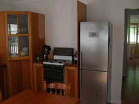 A Pine Cottage - Australia Accommodation 1