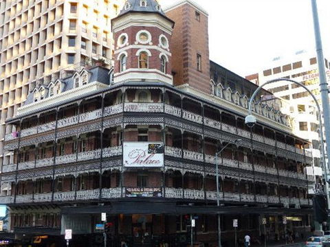 Base Brisbane Backpackers Central - Australia Accommodation 0
