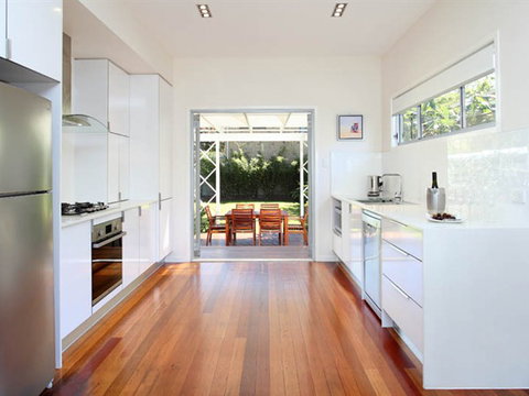 Corporate Beach House - Australia Accommodation 1