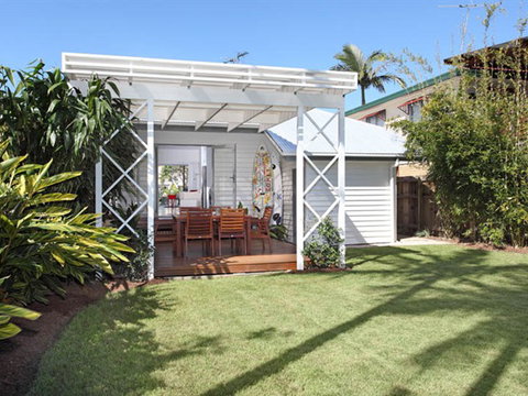 Corporate Beach House - Australia Accommodation 0