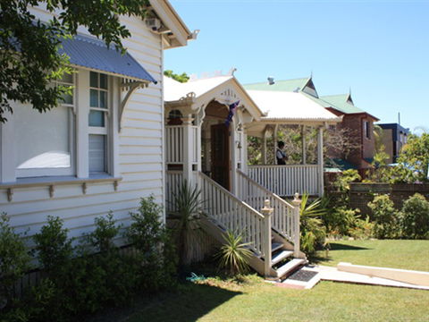 Minto Guest House - Australia Accommodation 0