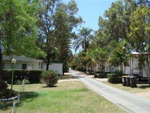 Nestle Inn Tourist Village - Australia Accommodation 0