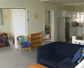 Pale Pacific Holiday Units - Australia Accommodation 3