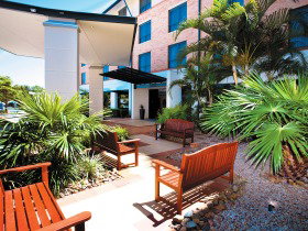 Travelodge Hotel Garden City Brisbane - Australia Accommodation 2