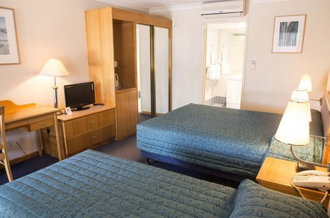 Country Comfort Ipswich - Australia Accommodation 4