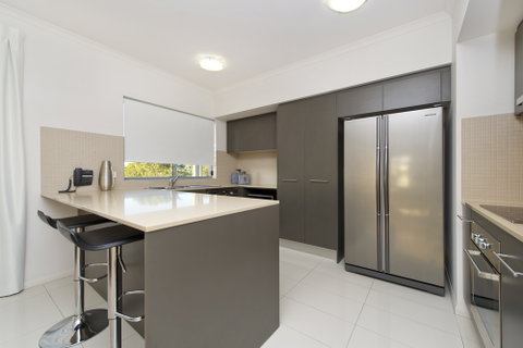 On The Bay Apartments - Australia Accommodation 2