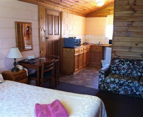 Twelve Apostles Motel & Country Retreat - Australia Accommodation 2