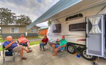 BIG4 Batemans Bay At Easts Riverside Holiday Park - Australia Accommodation 3