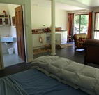 Easy Street Retreat - Australia Accommodation