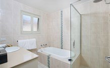 Pelican Paradise - - Australia Accommodation 2