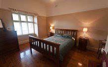 Bromyard Cottage - Australia Accommodation 2