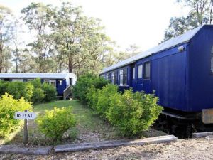 Krinklewood Cottage And Train Carriages - Australia Accommodation 2