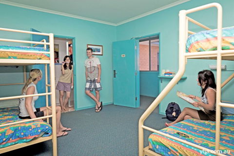 Coffs Harbour YHA - Australia Accommodation 4