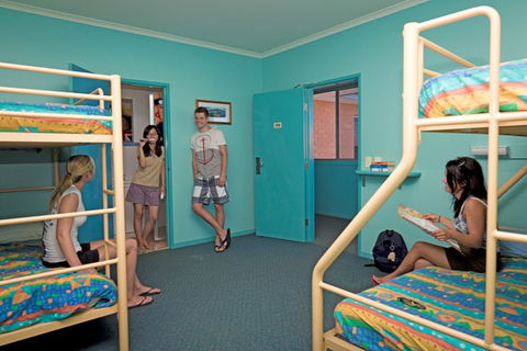Coffs Harbour YHA - Australia Accommodation 11