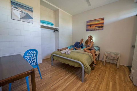 Coolangatta YHA - Kirra Beach, Gold Coast - Australia Accommodation 9