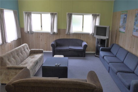 Coles Bay - Esplanade YHA - Australia Accommodation 4