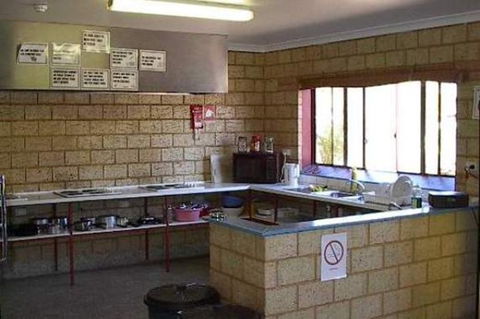Kalgoorlie YHA - Australia Accommodation 4