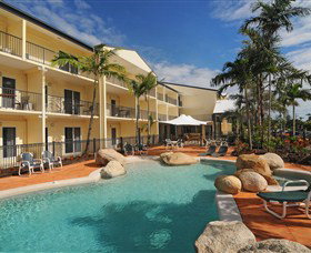 Cairns Queenslander Hotel And Apartments - Australia Accommodation 0