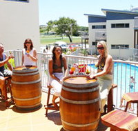 Emu's Beach Resort - Australia Accommodation