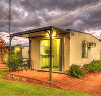 Yarraman Caravan Park  Cabins - Australia Accommodation
