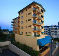 Sunshine Towers  - Australia Accommodation
