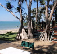 Beachfront Zilzie Holiday Home and Cottage - Australia Accommodation