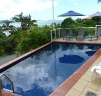 Sunlit Waters Studio Apartments - Australia Accommodation