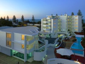 Manta Bargara Resort - Australia Accommodation 0