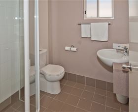Redcliffe Motor Inn - Australia Accommodation 3