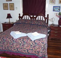 Boonah Hilltop Cottage - Australia Accommodation