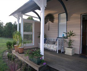 Barney Creek Vineyard Cottages - Australia Accommodation 2