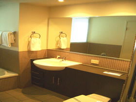 Grand Apartments - Australia Accommodation 2