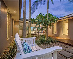 Malibu Shores At Vogue Holiday Homes - Australia Accommodation 3