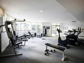 Mantra Legends Hotel - Australia Accommodation 2