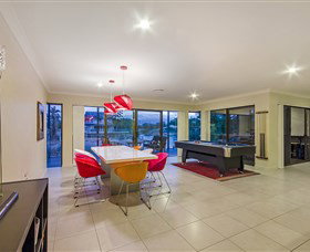 Aqua Palms At Vogue Holiday Homes - Australia Accommodation 1