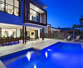 CÃ©st La Vie Elite Holiday Home - Australia Accommodation 1