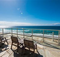 Beachfront Viscount - Australia Accommodation