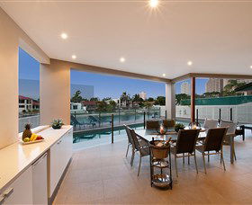 Xanadu Waterfront Elite Holiday Home - Australia Accommodation 2