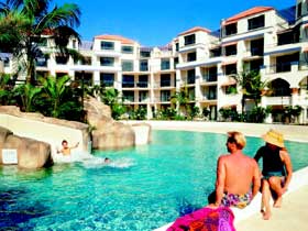 Oaks Calypso Plaza Resort - Australia Accommodation 2