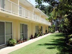 Bayshores Holiday Apartments - Australia Accommodation 0