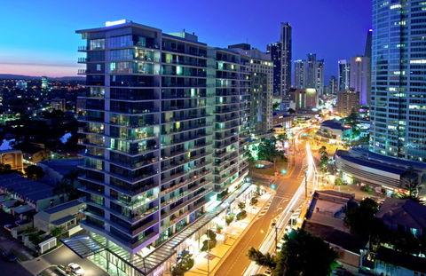 Wyndham Hotel Surfers Paradise - Australia Accommodation 0