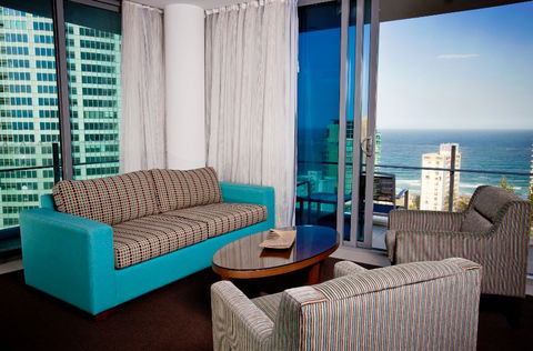 Wyndham Hotel Surfers Paradise - Australia Accommodation 7