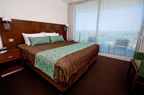 Wyndham Hotel Surfers Paradise - Australia Accommodation 8