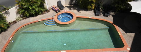 Aruba Beach Resort - Australia Accommodation 1