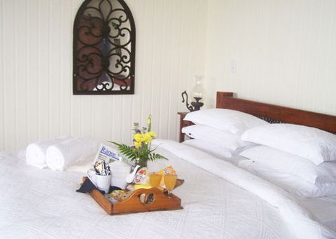 At Remingtons B & B Private Cottages  - Australia Accommodation 2