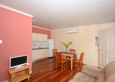 Ned Kellys Motel - Australia Accommodation 1