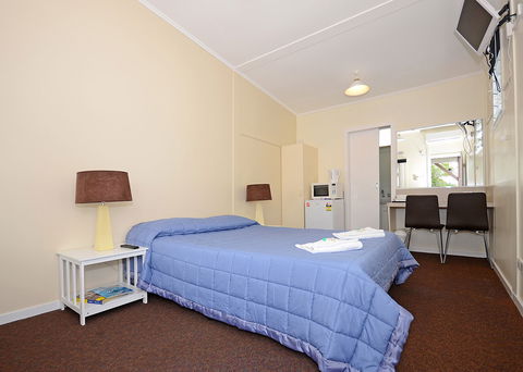 Ned Kellys Motel - Australia Accommodation 2