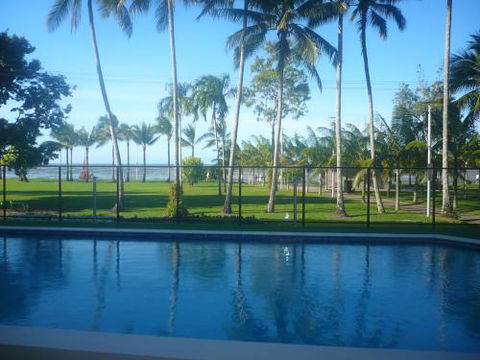 Coral Towers Holiday Suites - Australia Accommodation 8