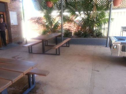 Ellalong Hotel - Australia Accommodation 7