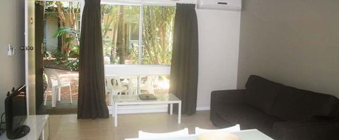 Aqua Villa Holiday Apartments - Australia Accommodation 6